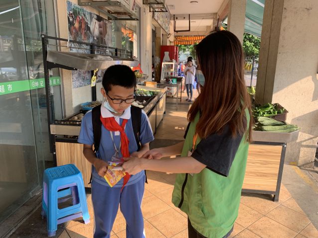 三鄉(xiāng)鎮(zhèn)開展“守護校園安全，護學禁毒兩不誤”宣傳活動三鄉(xiāng)鎮(zhèn)開展“守護校園安全，護學禁毒兩不誤”宣傳活動